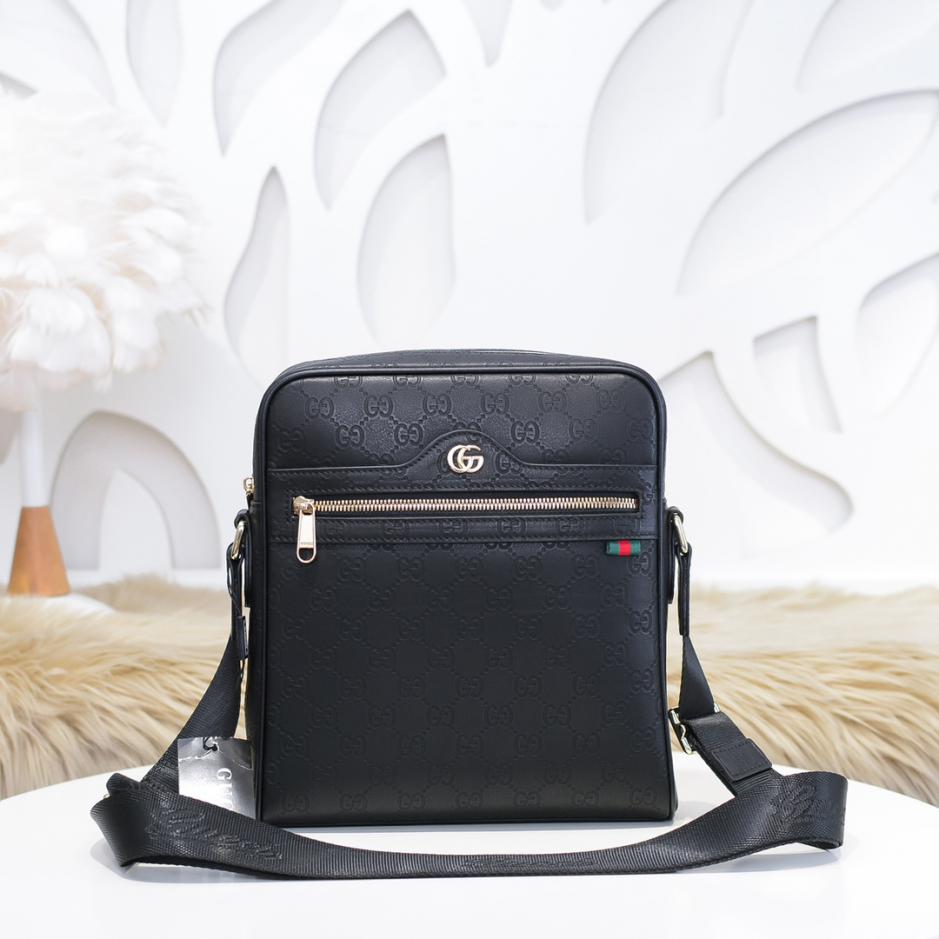L’ultima borsa a tracolla da uomo di Gucci