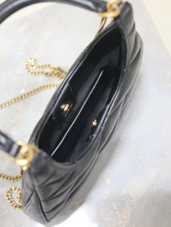 SAINT LAURENT Borsa a tracolla hobo sottobraccio Sade