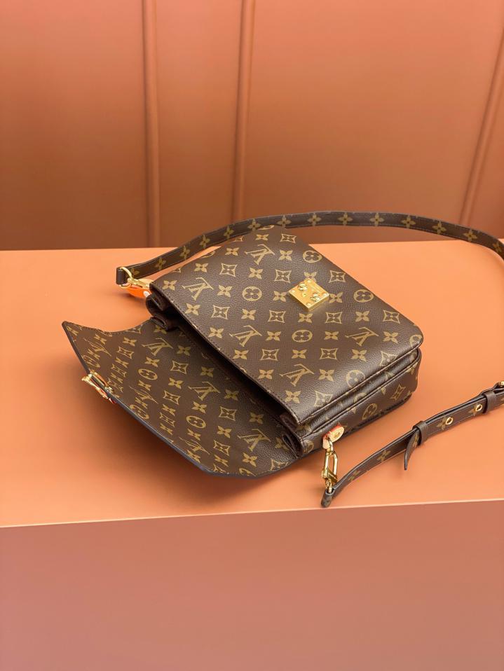 Versione speciale chip MB] LV POCHETTE Métis