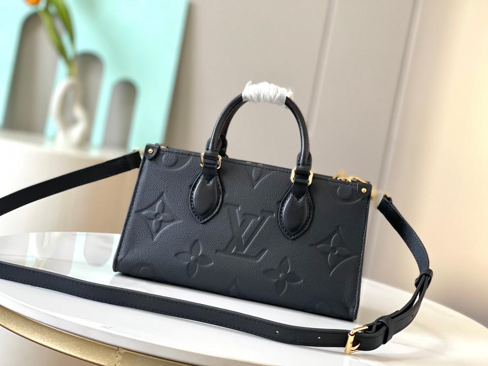 Louis Vuitton OnTheGo East West