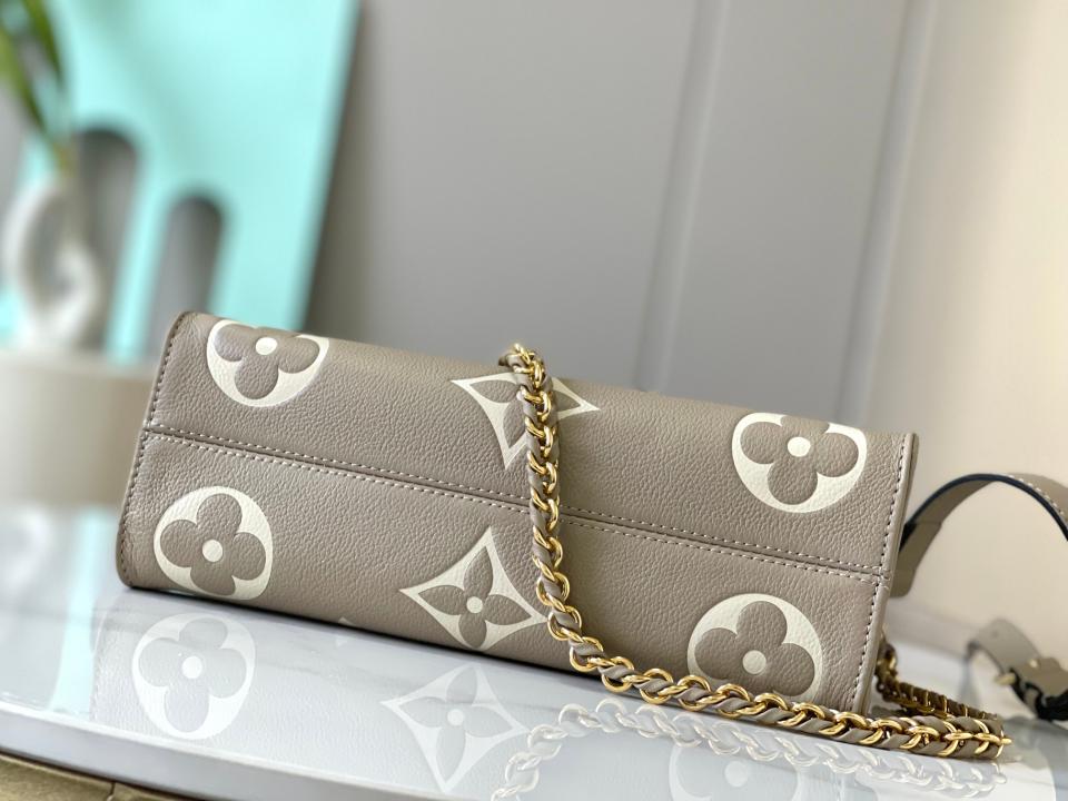 Borsa Louis Vuitton OnTheGo East West