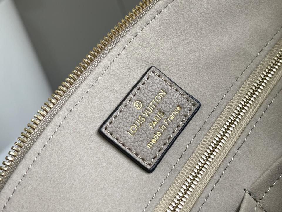Louis Vuitton  Grand Palais