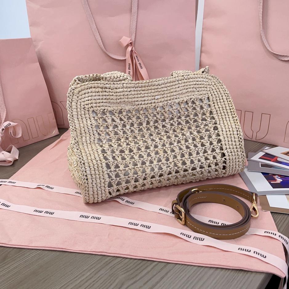 miumiu