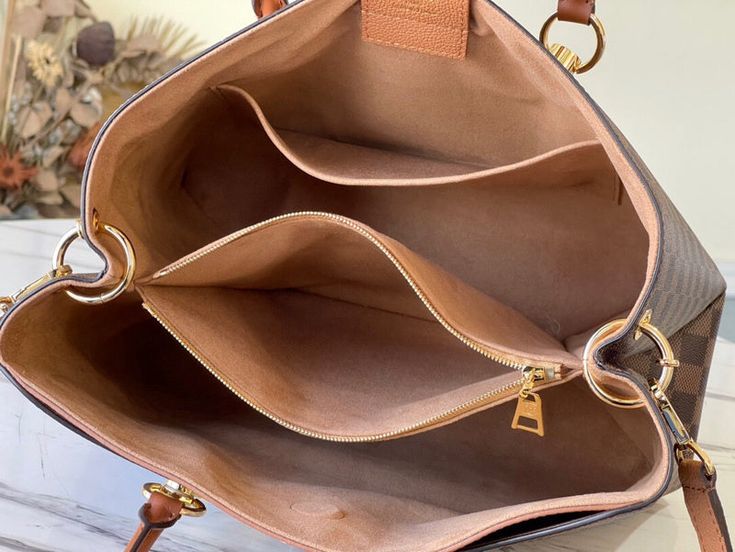 Louis Vuitton Riverside in Damier Ébène e Pelle di Vitello Ciliegia